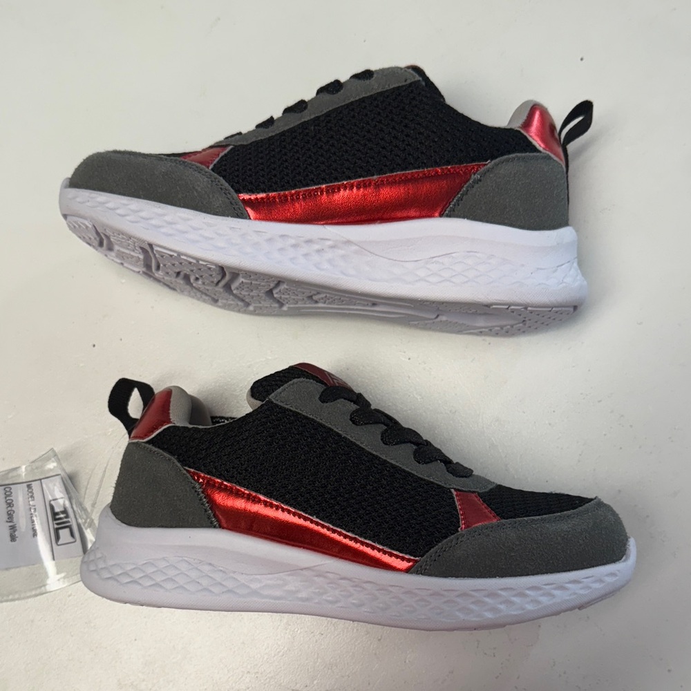 Kids Friendly Shoes Adventure Grey Black Red front zipper sneakers size 13